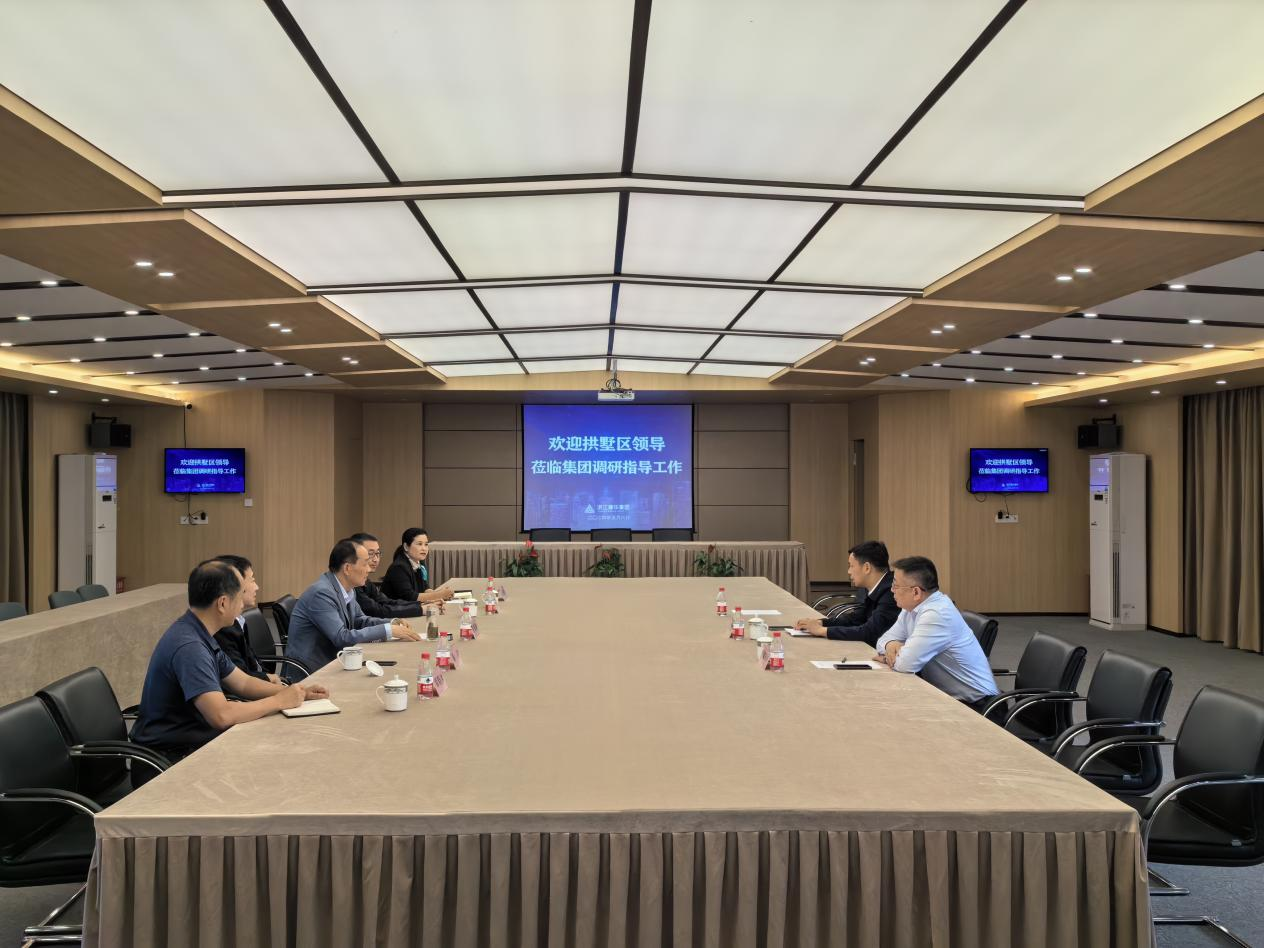拱墅區區長敖煜新調研浙江建華集團，鼓勵龍頭企業持續發揮引領作用
