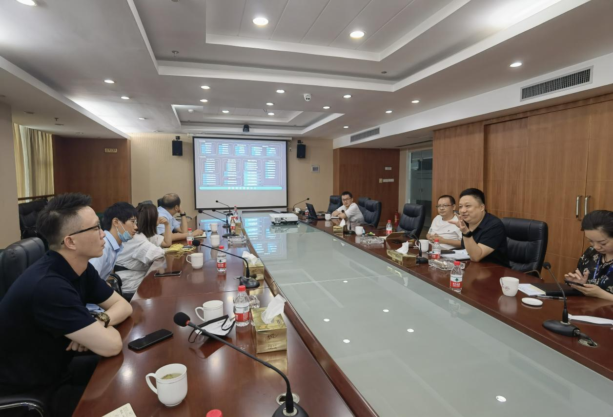 學先進、趕先進！錢江商城赴海寧中國皮革城考察學習智能化改造數字化轉型